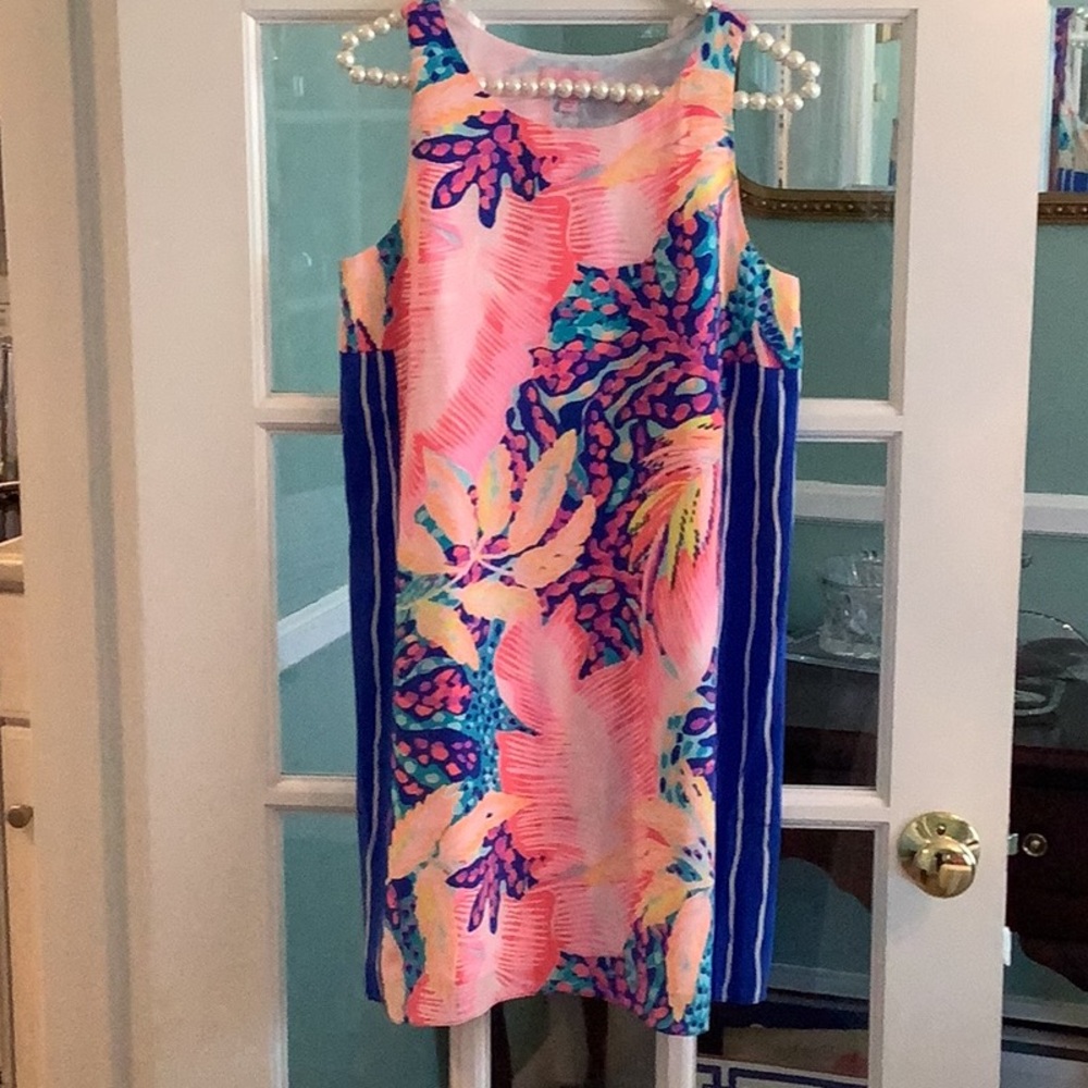 100% silk Lilly Pulitzer dress…size XS